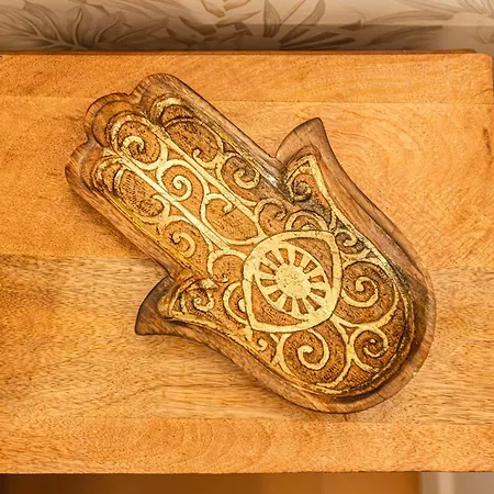 Apartment Hamsa
